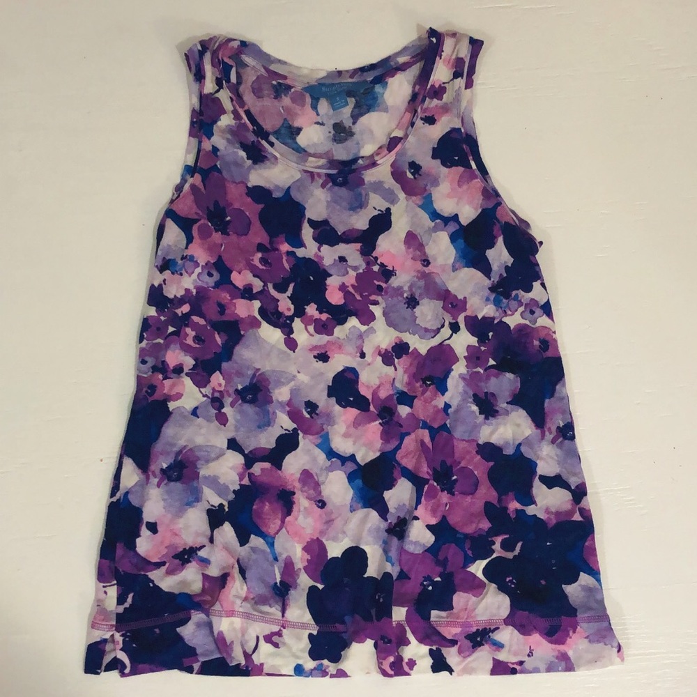Women’s floral tank top